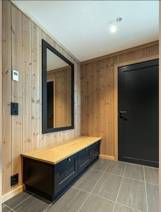 Apartment - Fyri - *